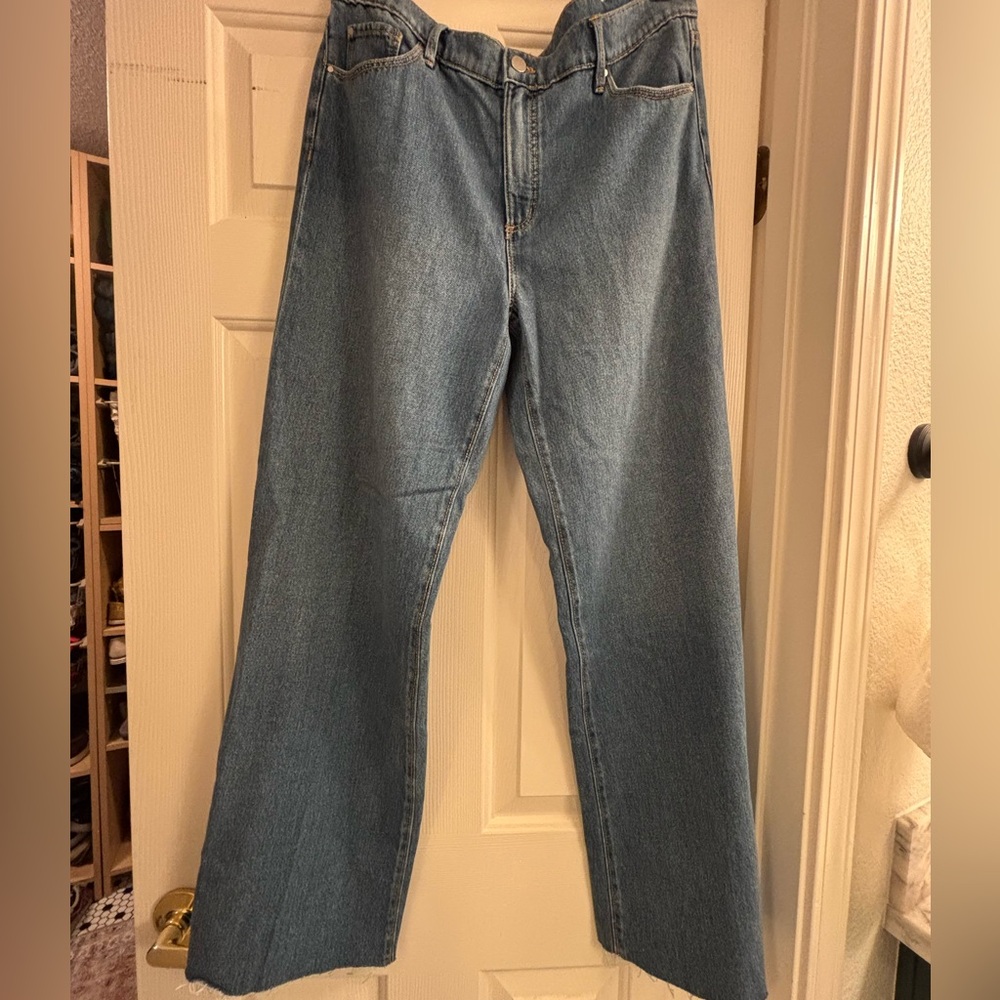 Ann Taylor wide leg mid rise jeans